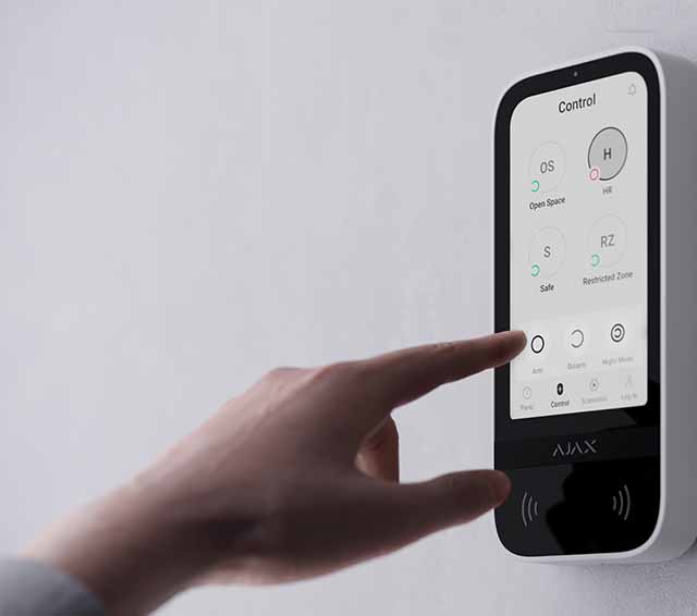 Ajax Keypad Touchscreen - Aktivera med kod